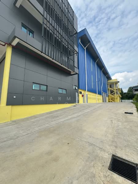 Detached Factory for Sale in Balakong (Selangor) - Charmaine Loo - Exterior - PropertyGuru.com.my