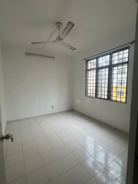 Apartment for Rent at Pangsapuri Lagoon Perdana - Abby Woo - PropertyGuru.com.my