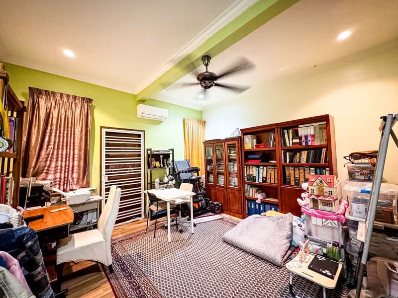 Bungalow for Sale in Shah Alam (Selangor) - Ibrahim Iderus - Study - PropertyGuru.com.my