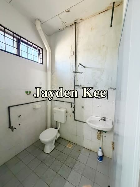 2-storey Terraced House for Sale in Nibong Tebal (Penang) - Jayden Kee - Bathroom - PropertyGuru.com.my