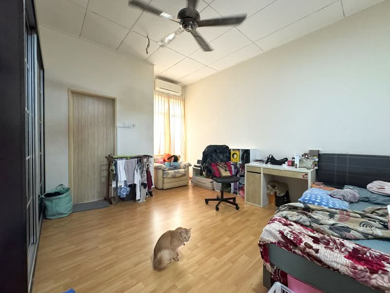 2.5-storey Terraced House for Sale in Bandar Botanic (Klang) - Tony . - Bedroom - PropertyGuru.com.my