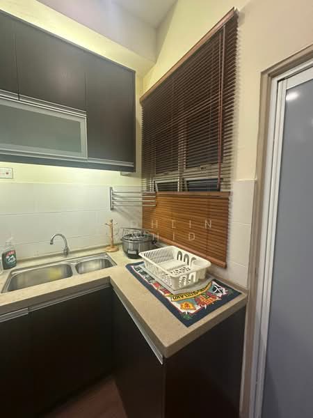 Condominium for Sale at Sterling - Fadhlin Wahid - Kitchen - PropertyGuru.com.my