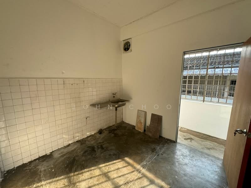 Retail Space for Sale in Taman Tasek (Johor Bahru) - John Choo - Kitchen - PropertyGuru.com.my