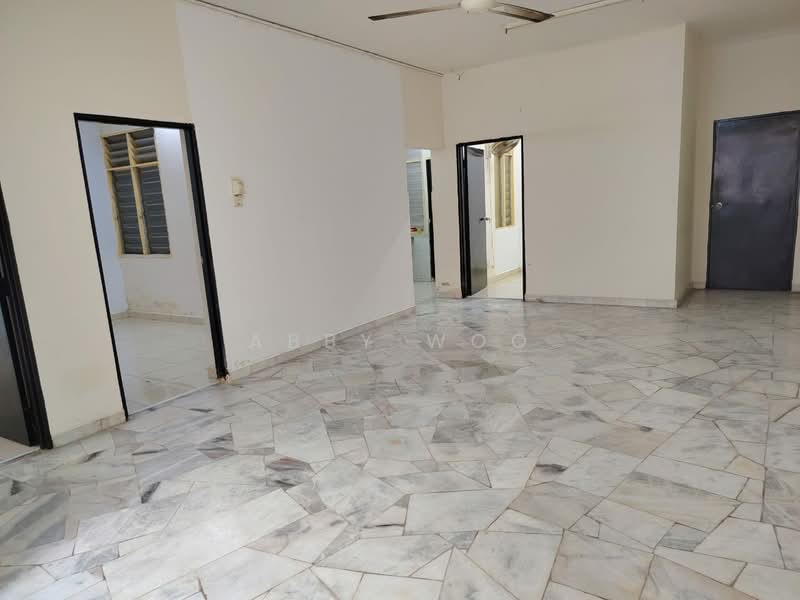 Apartment for Sale at Pangsapuri Lagoon Perdana - Abby Woo - Interior - PropertyGuru.com.my