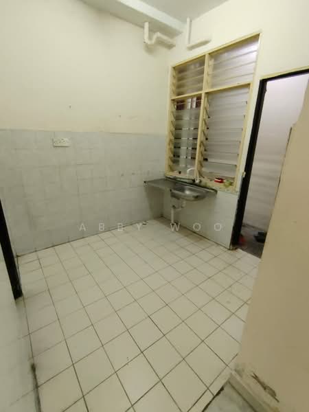 Apartment for Sale at Pangsapuri Lagoon Perdana - Abby Woo - PropertyGuru.com.my