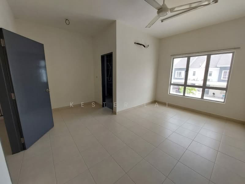 Iringan Bayu untuk Untuk Disewa - RM 1,000 /bulan, Feb 2026 - Interior - PropertyGuru.com.my