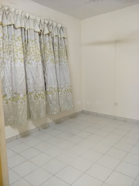 Apartment for Rent at Pangsapuri Lagoon Perdana - Abby Woo - Interior - PropertyGuru.com.my