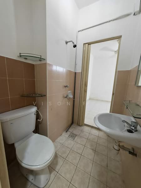 1-storey Terraced House for Rent in Skudai (Johor) - Vison Foo - Bathroom - PropertyGuru.com.my