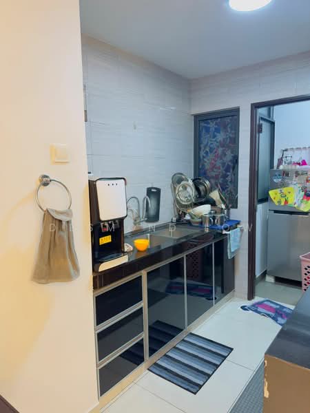 Service Residence for Rent at Symphony Tower (Menara Simfoni) - Desmond Low - Kitchen - PropertyGuru.com.my
