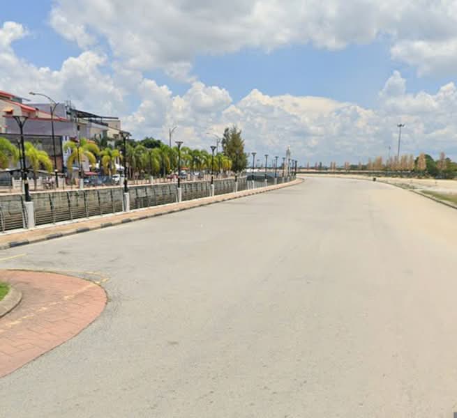 Commercial Land for Rent in Kampung Cina (Kuala Terengganu) - Daphne Chan - Exterior - PropertyGuru.com.my