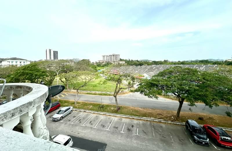 Rumah Flat untuk Dijual di Taman Cheng Ria - Phang Seow Ling - Exterior - PropertyGuru.com.my