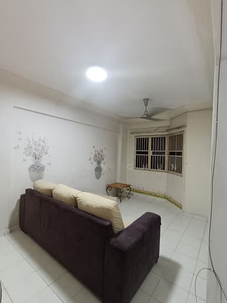 Apartment for Sale at Pangsapuri Vista Serdang - Jason Chun - Living Room - PropertyGuru.com.my