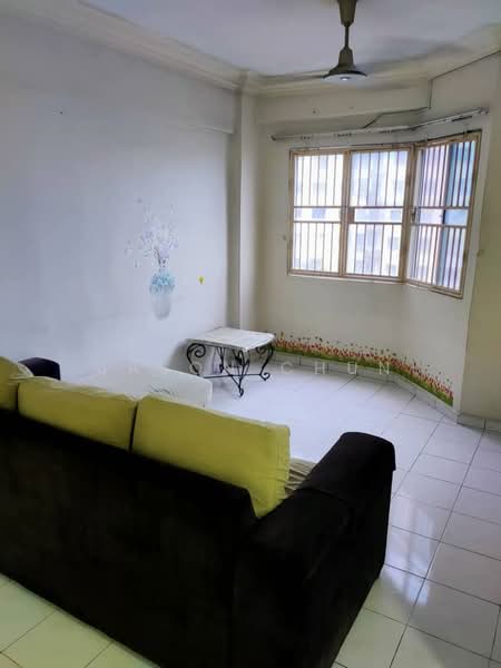 Apartment for Sale at Pangsapuri Vista Serdang - Jason Chun - Living Room - PropertyGuru.com.my