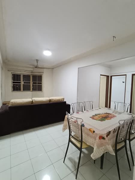 Apartment for Sale at Pangsapuri Vista Serdang - Jason Chun - Living Room - PropertyGuru.com.my