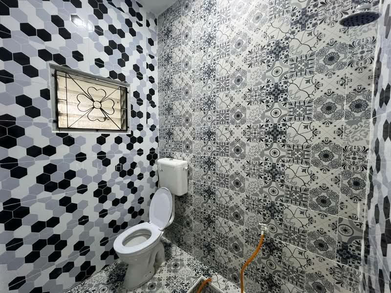 Taman Skudai Baru untuk Untuk Dijual - RM 368,000, Feb 2026 - Bathroom - PropertyGuru.com.my