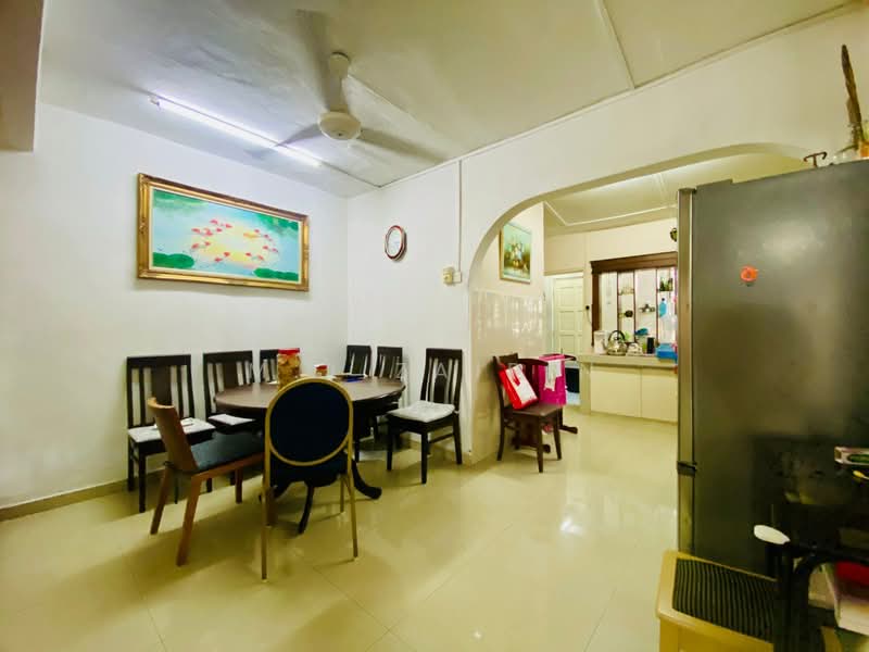 2-storey Terraced House for Sale in Kuala Lumpur (Kuala Lumpur) - M.J Zairin - Dining Room - PropertyGuru.com.my