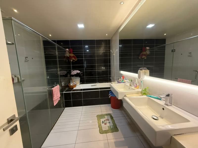 Semi-Detached House for Sale in 16 Sierra (Puchong) - Jess Chong - Bathroom - PropertyGuru.com.my