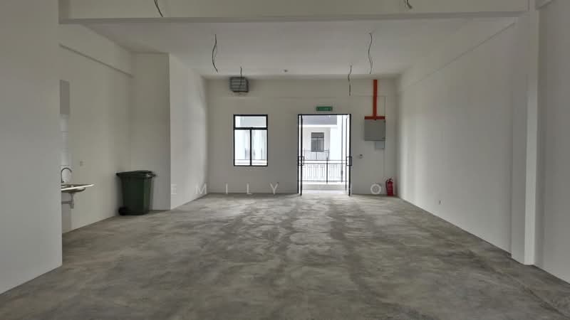 Shop for Rent in Puncak Alam (Selangor) - Emily Kho - Interior - PropertyGuru.com.my