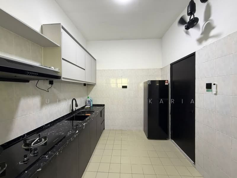 2-storey Terraced House for Rent in Presint 11 (Putrajaya) - Zulhilmi Zakaria - Kitchen - PropertyGuru.com.my