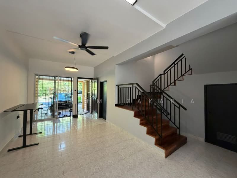 2-storey Terraced House for Rent in Presint 11 (Putrajaya) - Zulhilmi Zakaria - Living Room - PropertyGuru.com.my