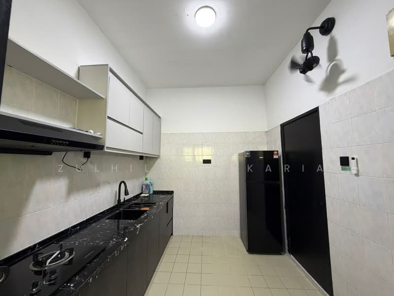 2-storey Terraced House for Rent in Presint 11 (Putrajaya) - Zulhilmi Zakaria - Kitchen - PropertyGuru.com.my