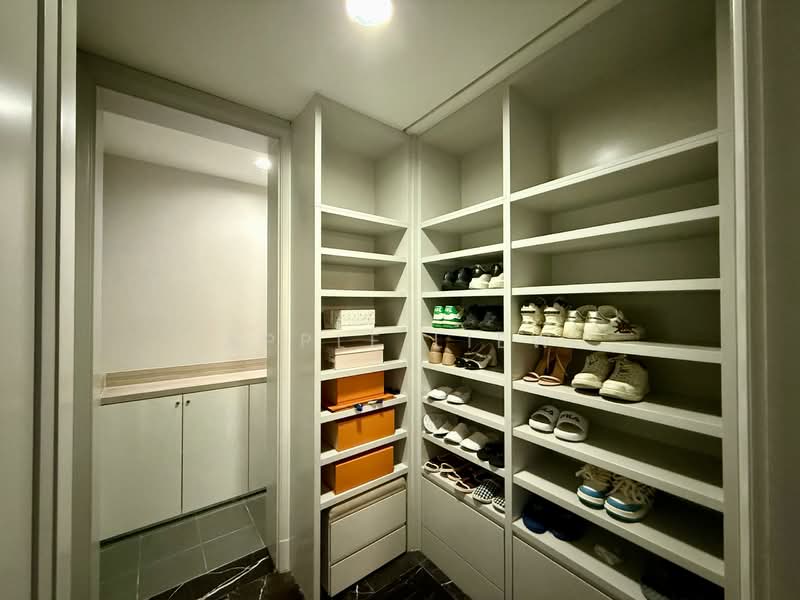 Service Residence for Sale at St Regis - Apple Liew - Interior - PropertyGuru.com.my