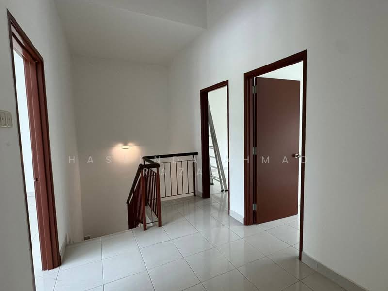 2-storey Terraced House for Sale in Taman Pelangi Semenyih 2 (Beranang) - Haslinda Ahmad Razali - Interior - PropertyGuru.com.my