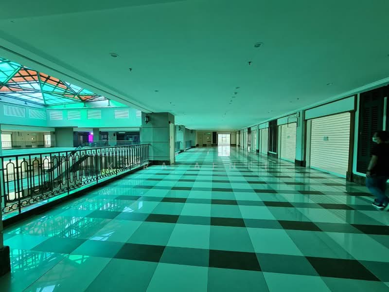 Office for Sale in Putrajaya (Putrajaya) - Kyra Afnee - Corridor - PropertyGuru.com.my