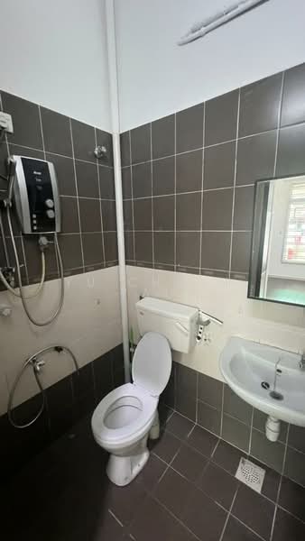 TAMAN KRUBONG JAYA untuk Untuk Dijual - RM 338,000, Feb 2026 - Bathroom - PropertyGuru.com.my