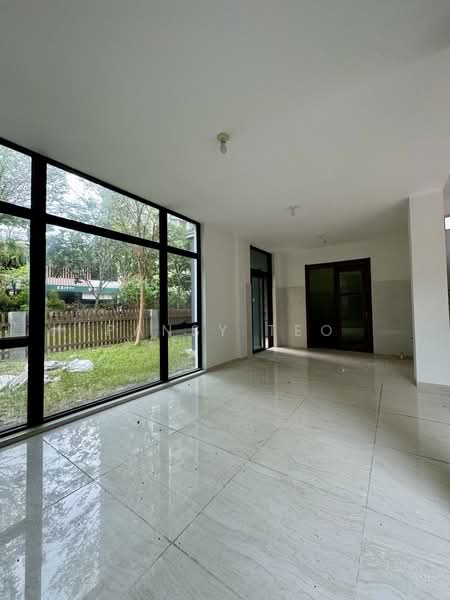 Anise Pearl Villa @ Forest City untuk Untuk Dijual - RM 4,100,000, Mac 2026 - Living Room - PropertyGuru.com.my