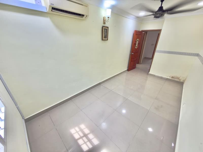 Terraced House for Sale in Bandar Tasik Puteri (Rawang) - Tasya Ruslan - Interior - PropertyGuru.com.my