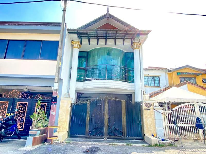 Terraced House for Sale in Bandar Tasik Puteri (Rawang) - Tasya Ruslan - Exterior - PropertyGuru.com.my