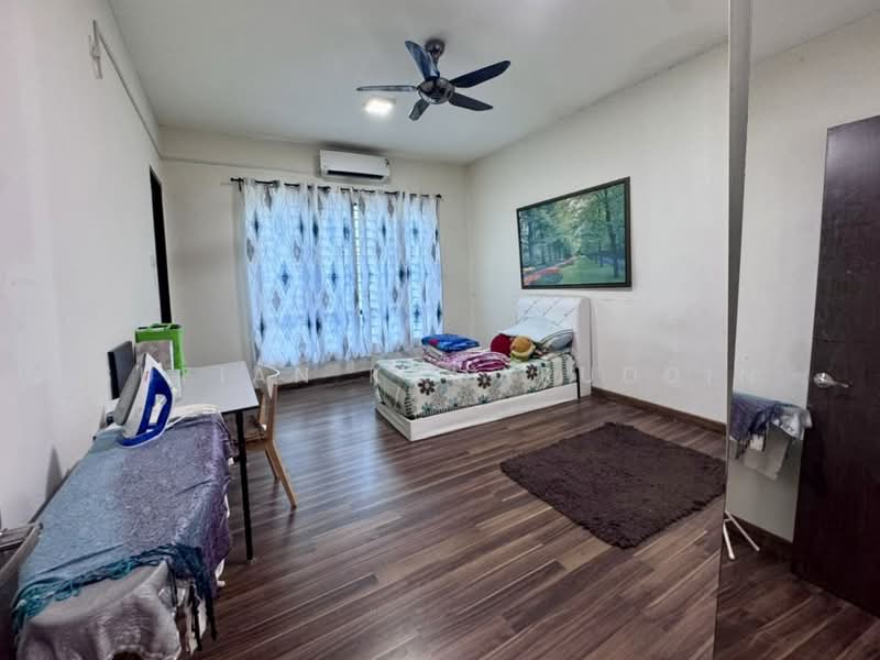 2-storey Terraced House for Sale in Shah Alam (Selangor) - Sufian Kamaruddin - Bedroom - PropertyGuru.com.my