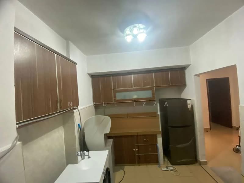 Condominium for Sale at Bayu Tasik 1 - Nurul Izza - Kitchen - PropertyGuru.com.my