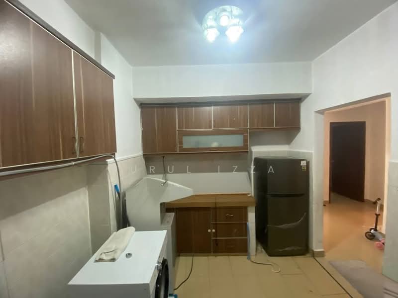 Condominium for Sale at Bayu Tasik 1 - Nurul Izza - Kitchen - PropertyGuru.com.my