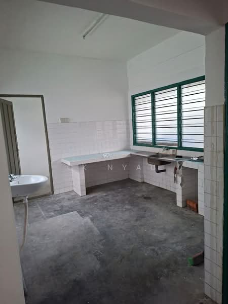 Ipoh canning garden super big single storey corner house for rent untuk Untuk Disewa - RM 1,500 /bulan, Feb 2026 - Kitchen - PropertyGuru.com.my