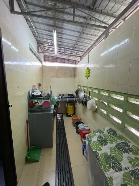 Bungalow for Sale in Desa Mahkota (Bangi) - JUMIDAH (JUE) - Kitchen - PropertyGuru.com.my