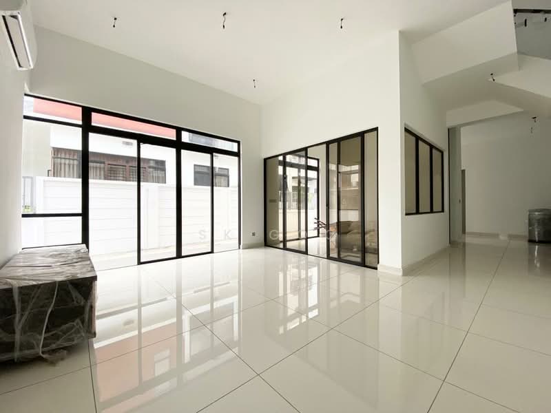 Cluster House for Sale in Horizon Hills (Iskandar Puteri (Nusajaya)) - SK GOO - Living Room - PropertyGuru.com.my