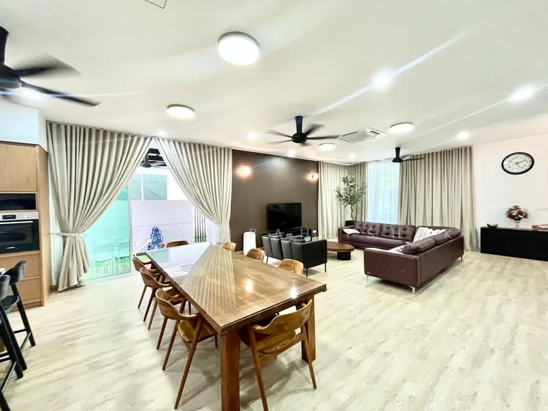 Cassia @ Garden Residence untuk Untuk Dijual - RM 1,600,000, Feb 2026 - Living Room - PropertyGuru.com.my