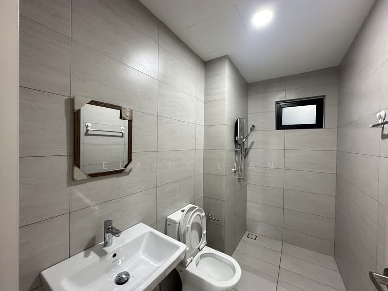 Service Residence for Rent at Residensi Ava @ Kiara Bay - Elaine Lian - Bathroom - PropertyGuru.com.my
