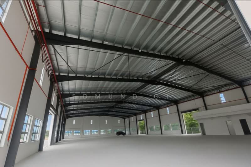 Detached Factory for Rent in Taman Perindustrian Tropika (Ulu Tiram) - Edmund Oh - Interior - PropertyGuru.com.my