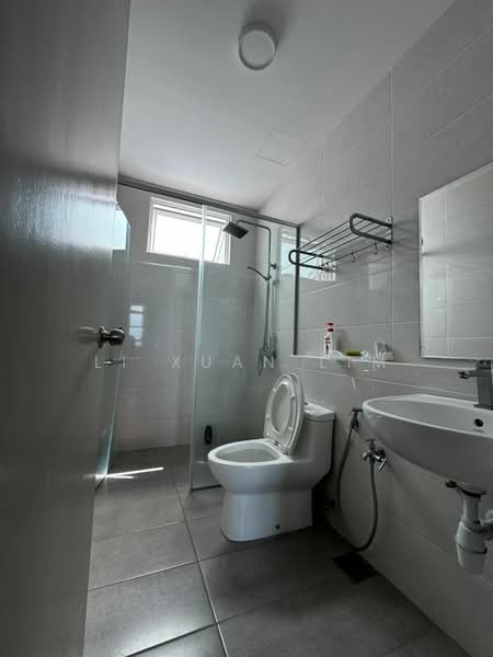 Service Residence for Rent at Parkland Residence - Li Xuan Lim - Bathroom - PropertyGuru.com.my