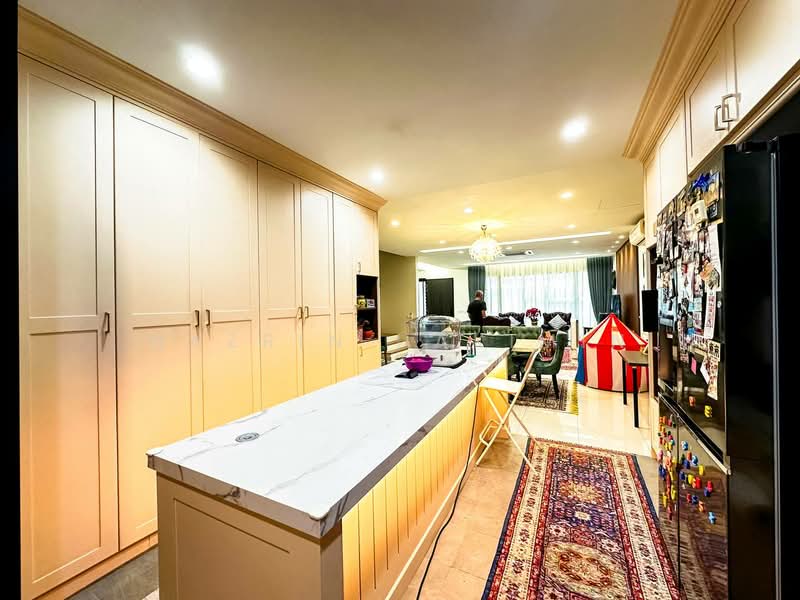 2-storey Terraced House for Sale in Bukit Jelutong (Shah Alam) - Nazrin Hakimin - PropertyGuru.com.my