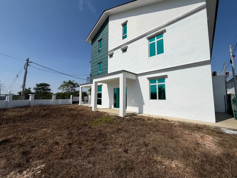 Scientex Kundang Jaya untuk Untuk Disewa - RM 2,000 /bulan, Mac 2026 - Exterior - PropertyGuru.com.my