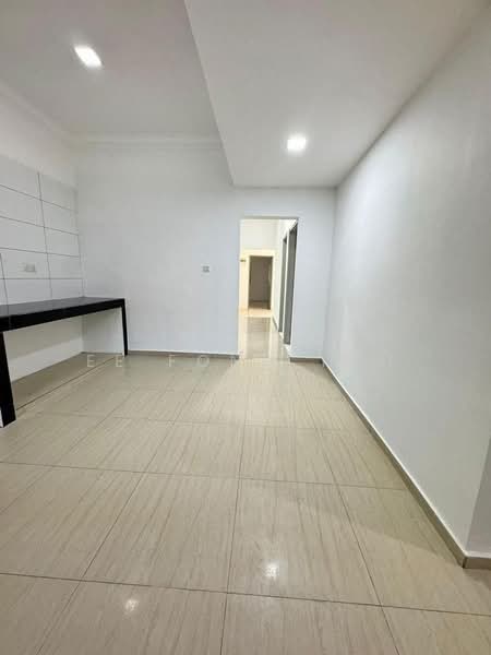 1-storey Terraced House for Sale in Taman Perling (Perling) - Ee Fong Toh - Interior - PropertyGuru.com.my