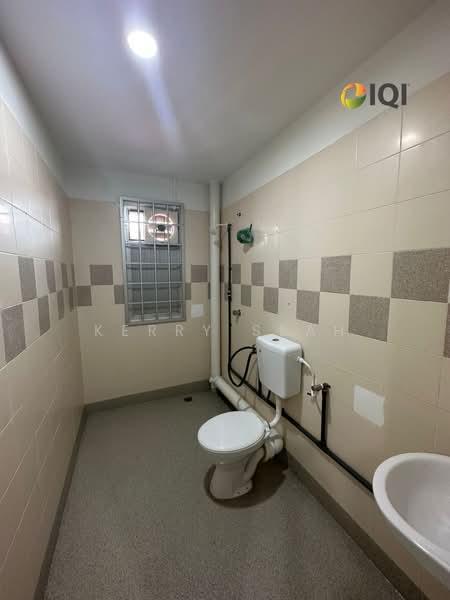taman residence sejati untuk Untuk Disewa - RM 2,400 /bulan, Mac 2026 - Bathroom - PropertyGuru.com.my
