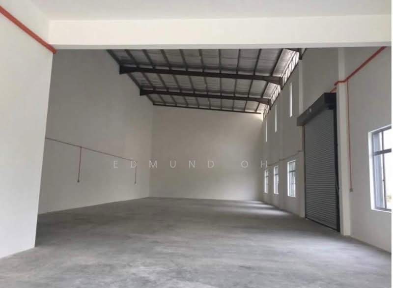 Cluster Factory for Rent in Taman Perindustrian Tropika (Ulu Tiram) - Edmund Oh - Interior - PropertyGuru.com.my