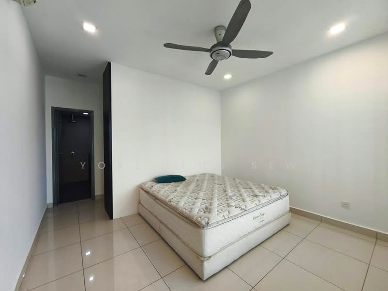 Condominium for Sale at Atmosfera Kondominium - Yoke Leng Sew - Bedroom - PropertyGuru.com.my