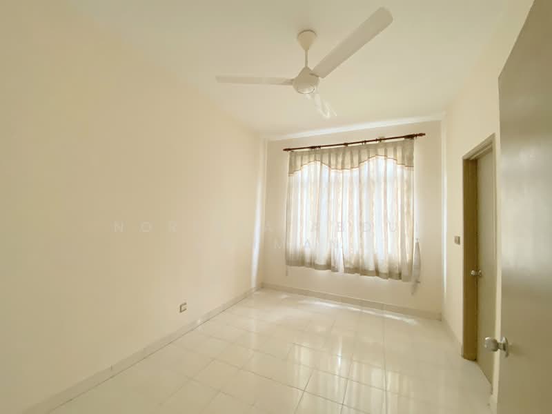 Jentay Bandar Enstek untuk Untuk Dijual - RM 1,110,000, Mac 2026 - Interior - PropertyGuru.com.my