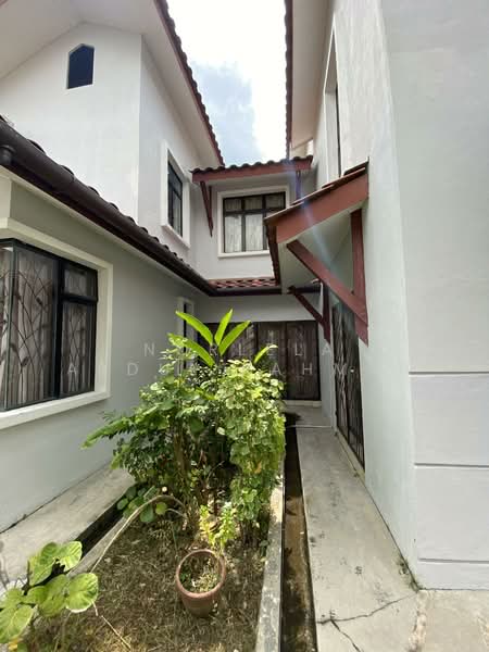 Jentay Bandar Enstek untuk Untuk Dijual - RM 1,110,000, Mac 2026 - Exterior - PropertyGuru.com.my